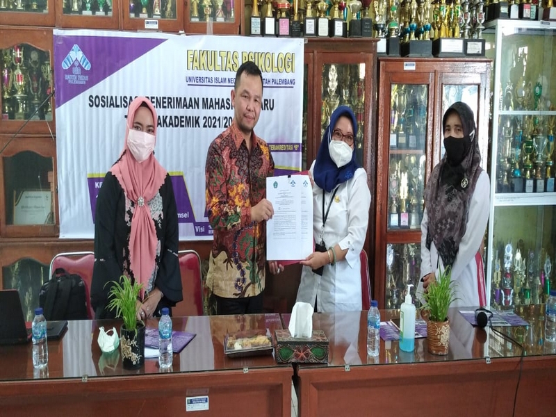 Sosialisasi Jurusan Psikologi UIN dan tanda tangan kerja sama MOU UIN Raden fatah dengan UPT SMAN 1 Muara enim